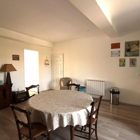 Joli Appartement Avec Balcon Au Coeur De Forcalquier Exterior foto